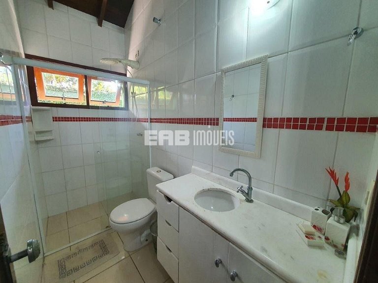 Casa a 40m do mar para temporada em Itamambuca