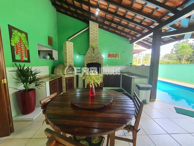 Casa a 40m do mar para temporada em Itamambuca