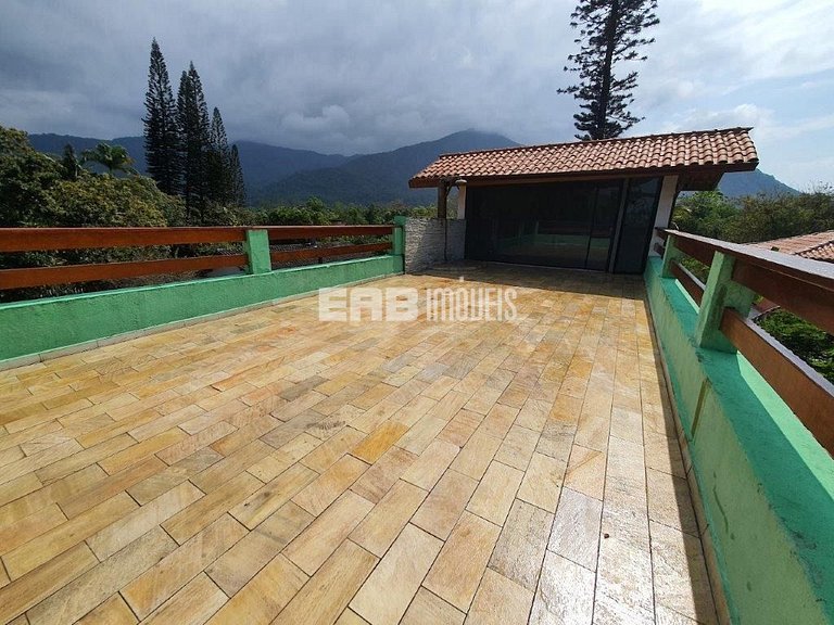 Casa a 40m do mar para temporada em Itamambuca