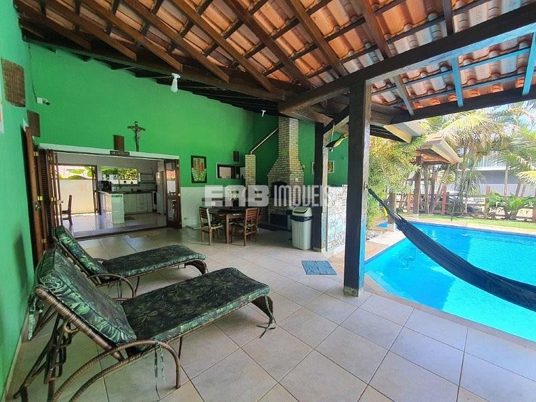 Casa a 40m do mar para temporada em Itamambuca