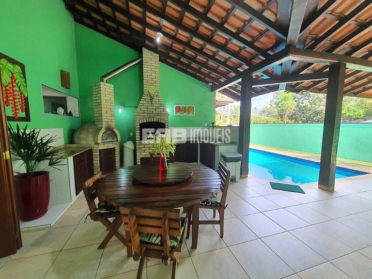 Casa a 40m do mar para temporada em Itamambuca