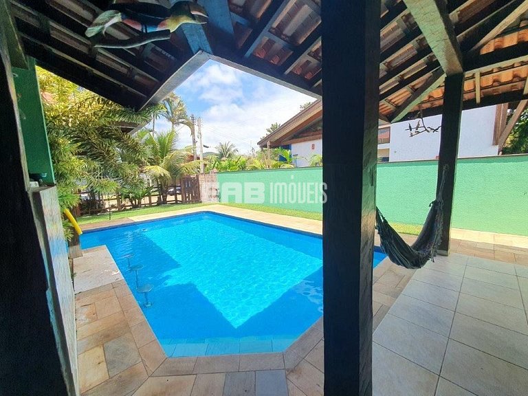 Casa a 40m do mar para temporada em Itamambuca