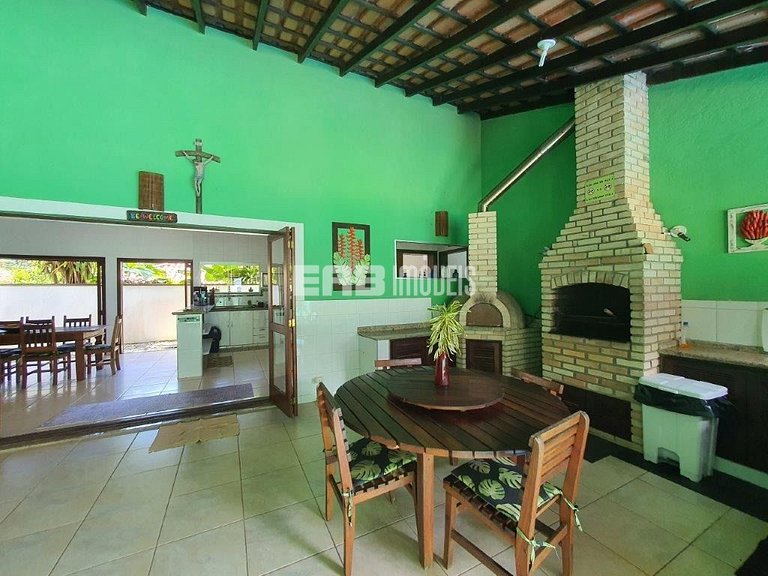 Casa a 40m do mar para temporada em Itamambuca