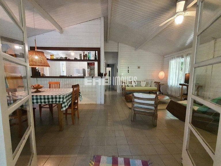 Refúgio em Itamambuca para locação de temporada