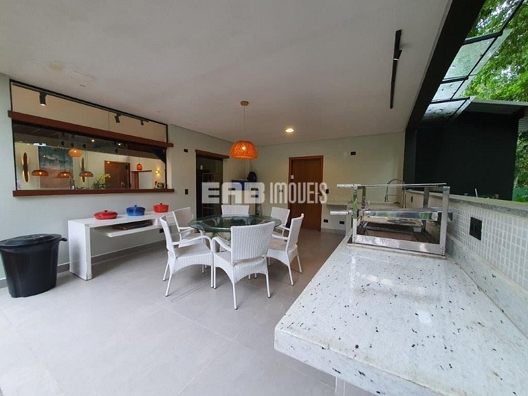 Casa de praia moderna para temporada em Itamambuca