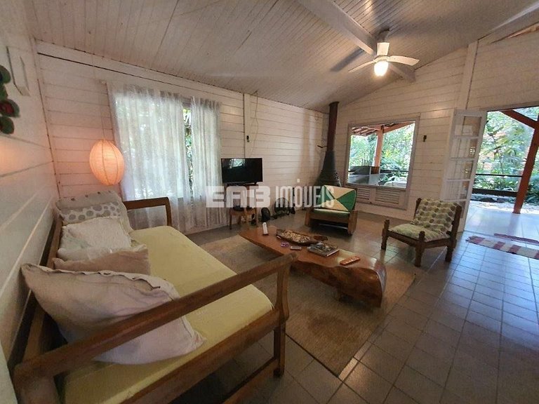 Refúgio em Itamambuca para locação de temporada