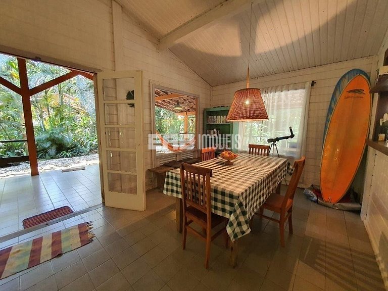 Refúgio em Itamambuca para locação de temporada