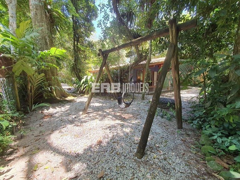 Refúgio em Itamambuca para locação de temporada