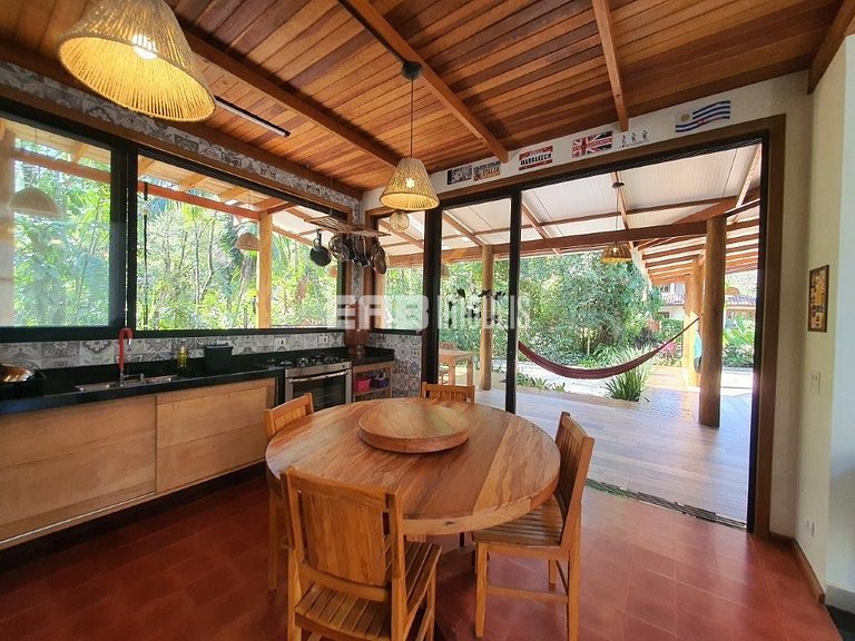 Casa para 7 pessoas na praia de Itamambuca