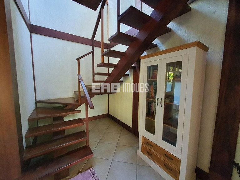 Casa bem equipada para temporada em Itamambuca