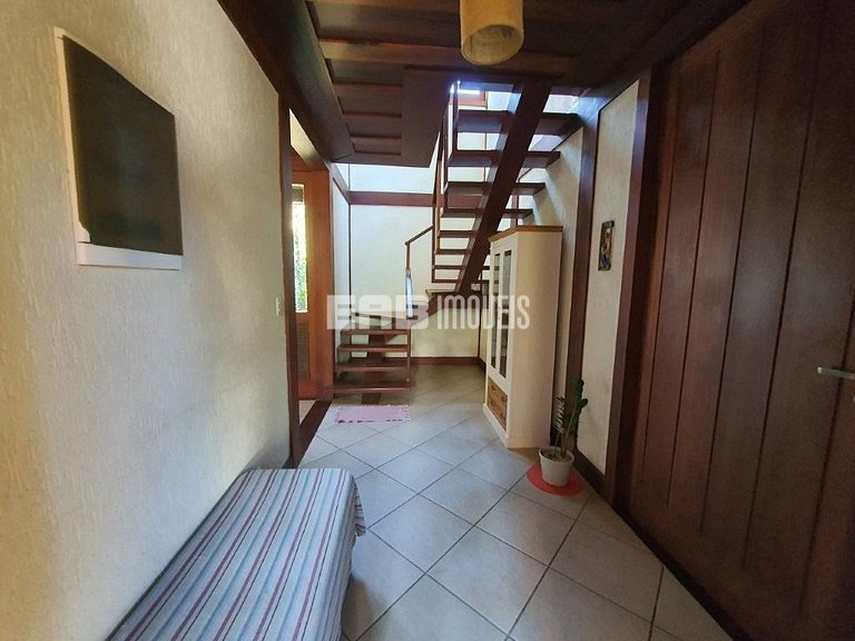 Casa bem equipada para temporada em Itamambuca