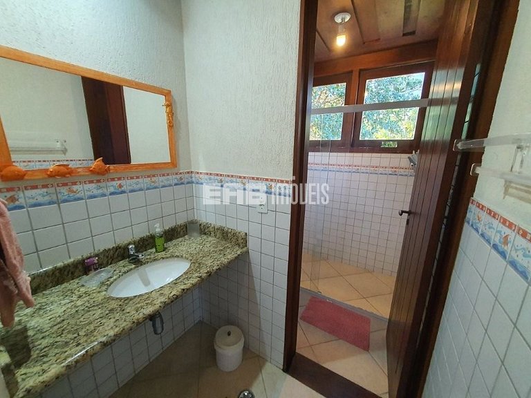 Casa bem equipada para temporada em Itamambuca