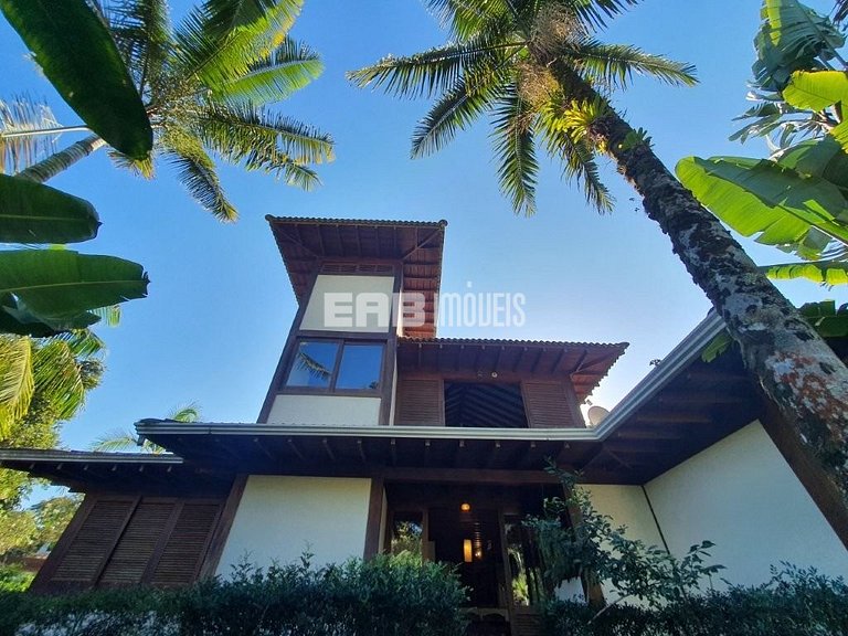 Casa bem equipada para temporada em Itamambuca