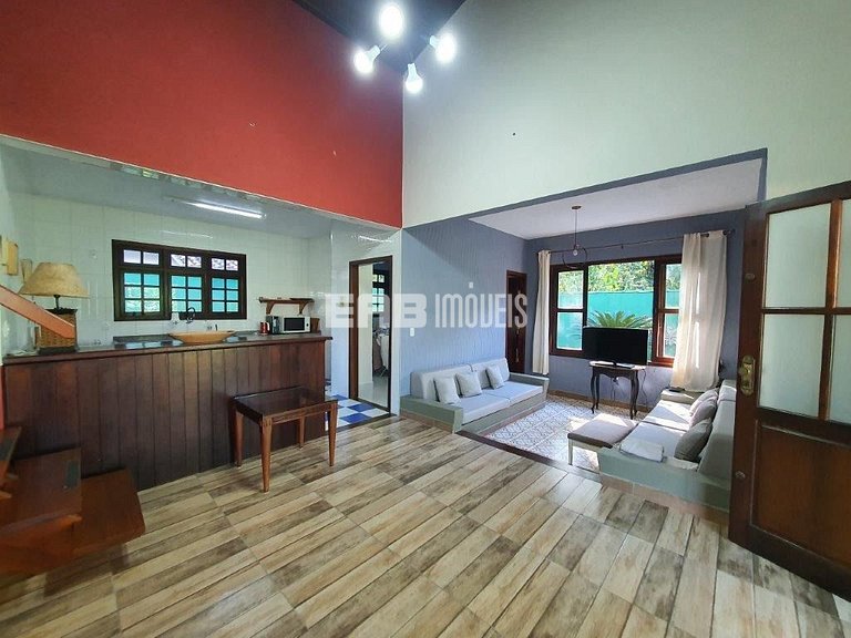 Casa no canto esquerdo da Praia de Itamambuca