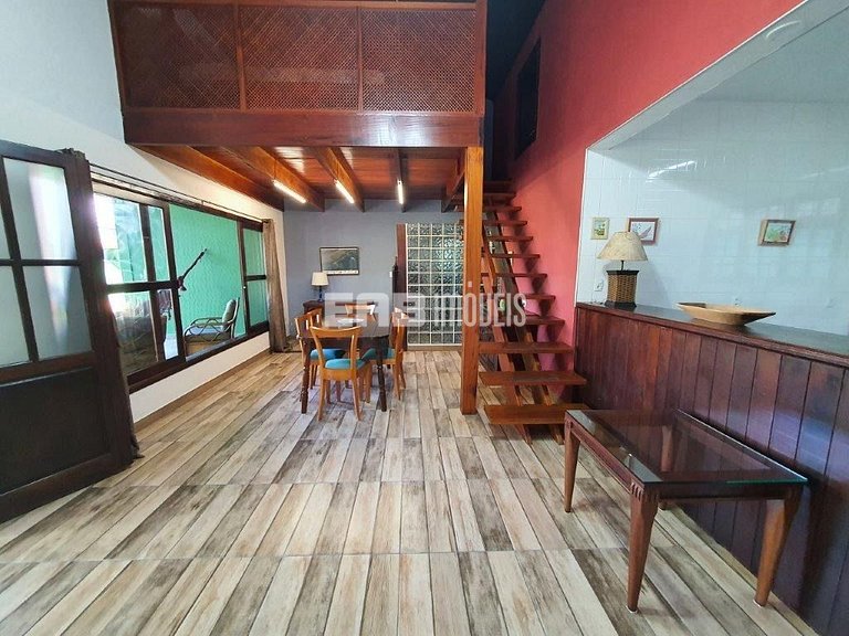 Casa no canto esquerdo da Praia de Itamambuca