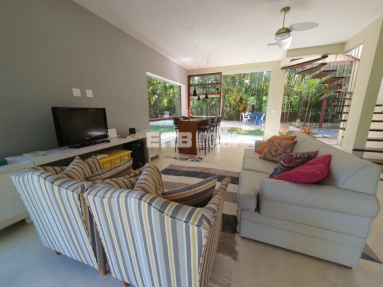 Casa com 5 suítes na praia de Itamambuca, Ubatuba