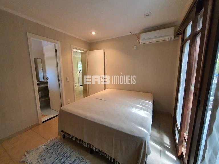 Casa com 5 suítes na praia de Itamambuca, Ubatuba