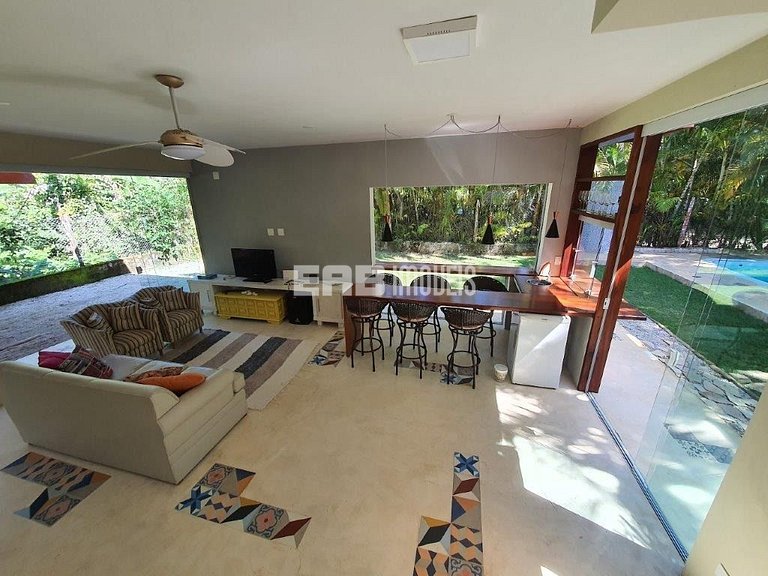 Casa com 5 suítes na praia de Itamambuca, Ubatuba