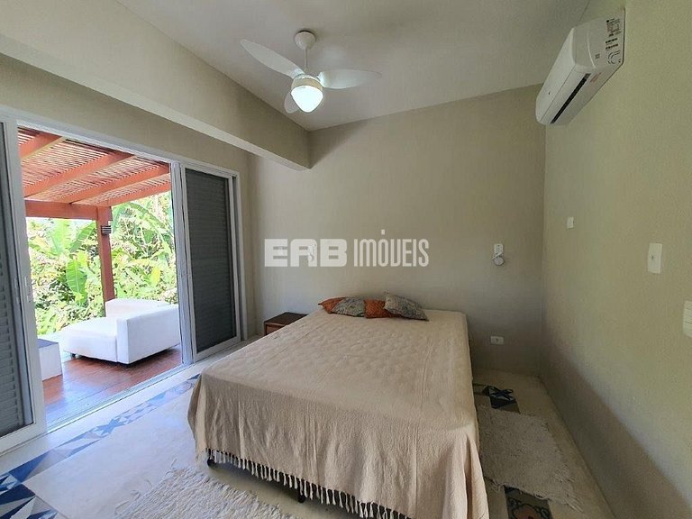 Casa com 5 suítes na praia de Itamambuca, Ubatuba