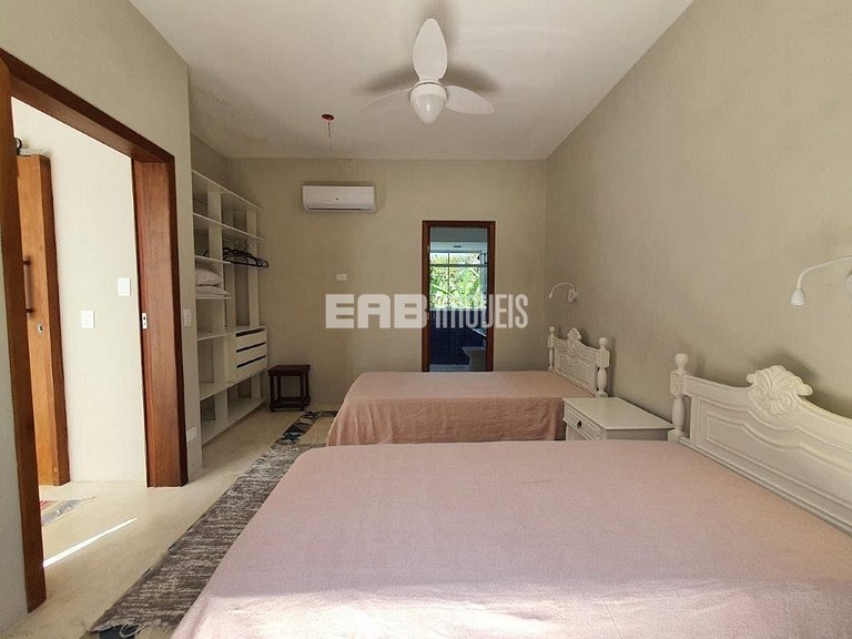 Casa com 5 suítes na praia de Itamambuca, Ubatuba