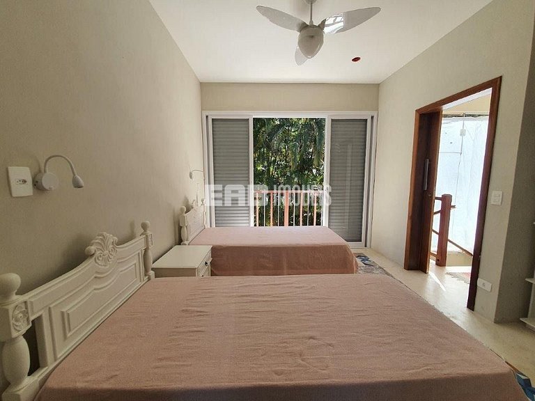 Casa com 5 suítes na praia de Itamambuca, Ubatuba