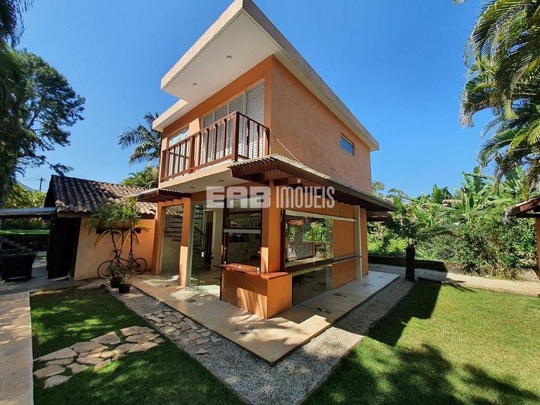 Casa com 5 suítes na praia de Itamambuca, Ubatuba