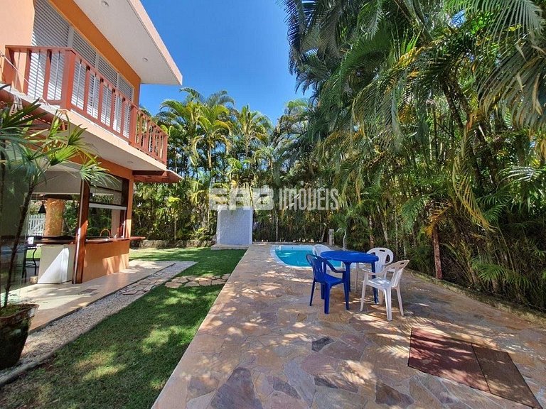 Casa com 5 suítes na praia de Itamambuca, Ubatuba