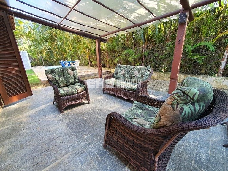 Casa com 5 suítes na praia de Itamambuca, Ubatuba