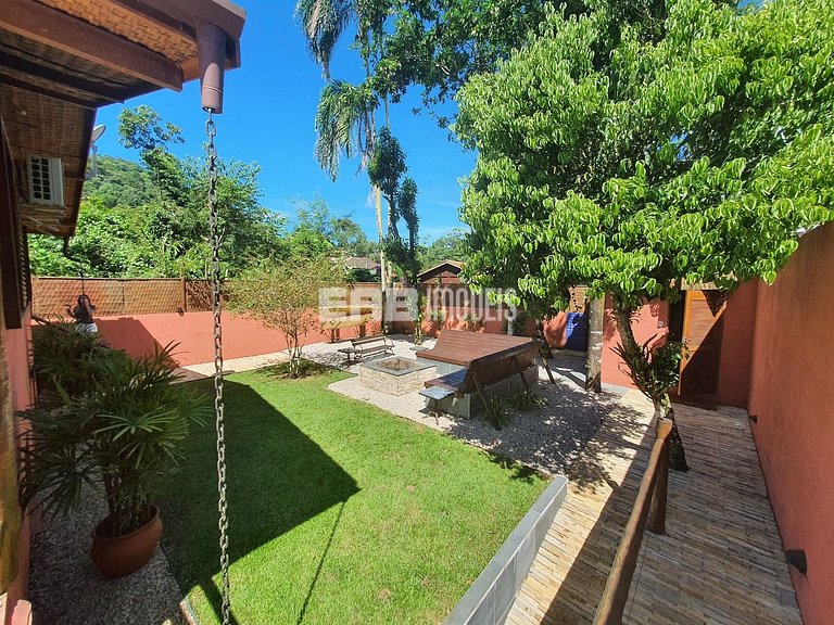 Casa para locação de temporada na Praia do Prumirim, Ubatuba