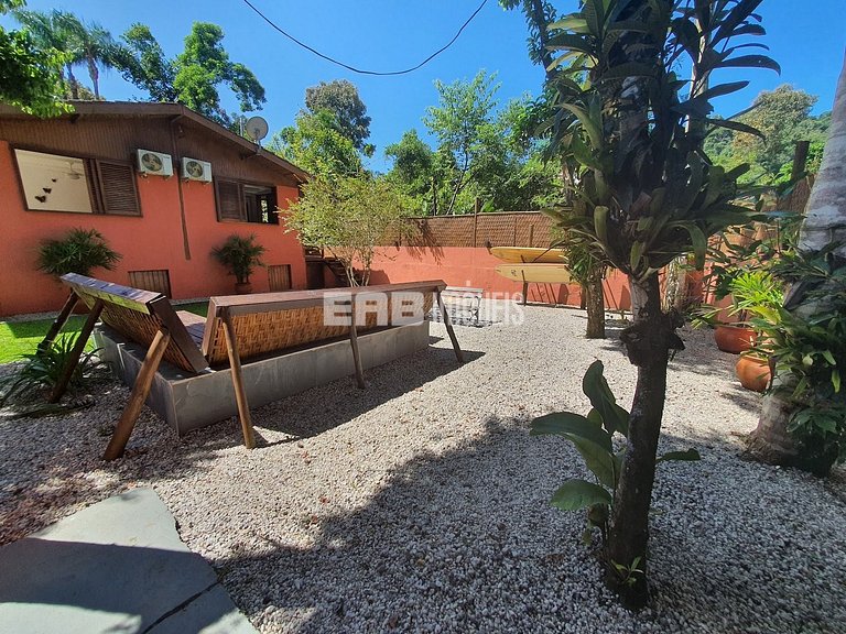 Casa para locação de temporada na Praia do Prumirim, Ubatuba