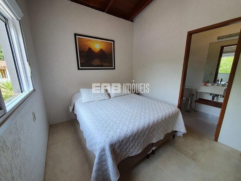 Casa de praia moderna em Itamambuca