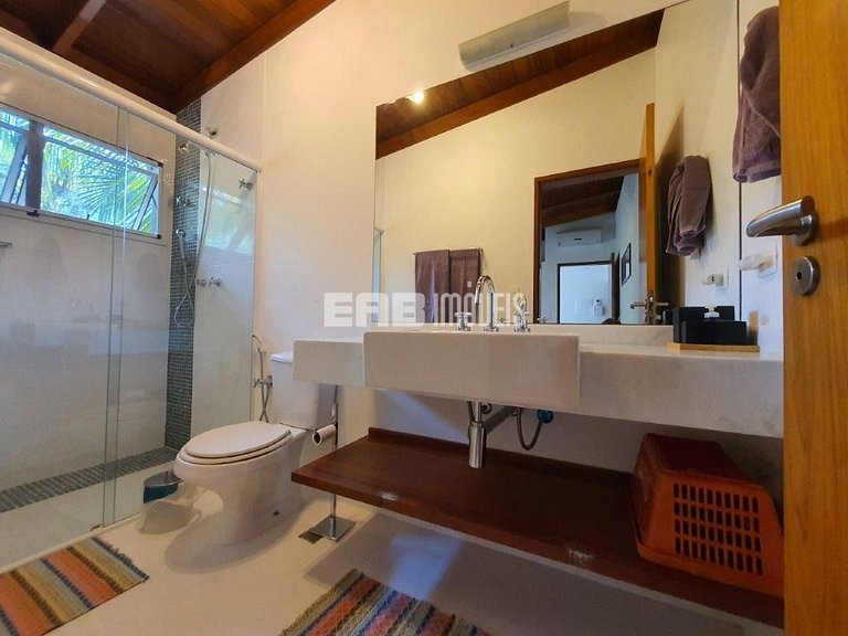 Casa de praia moderna em Itamambuca