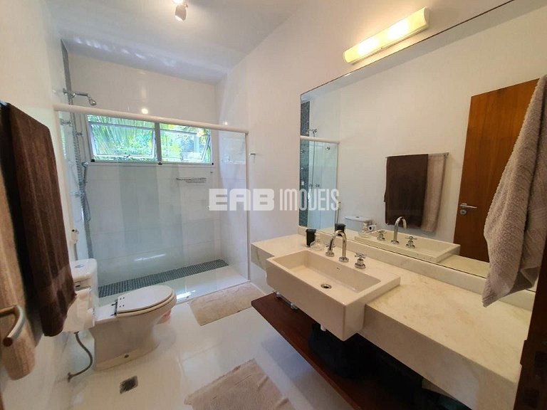 Casa de praia moderna em Itamambuca