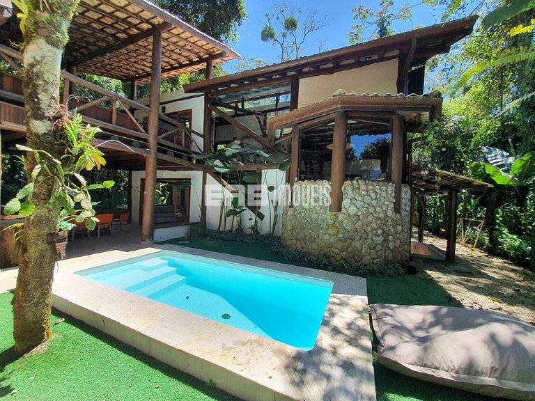 Refúgio entre a Mata Atlântica e a Praia de Itamambuca