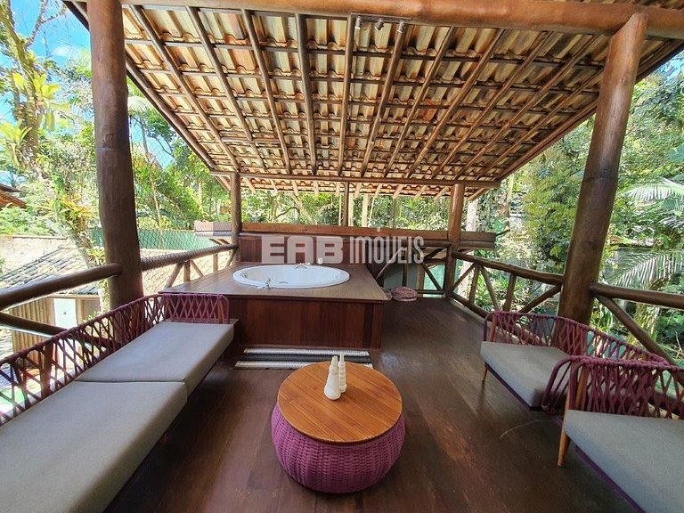 Refúgio entre a Mata Atlântica e a Praia de Itamambuca