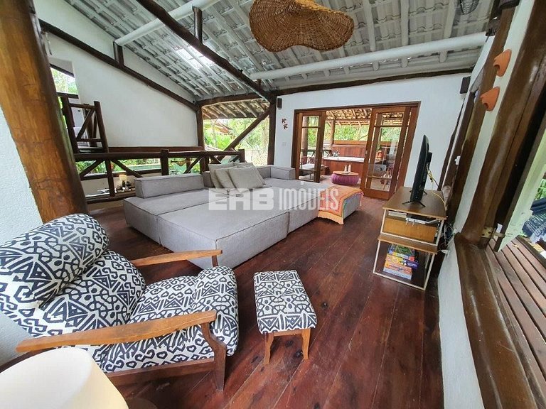 Refúgio entre a Mata Atlântica e a Praia de Itamambuca