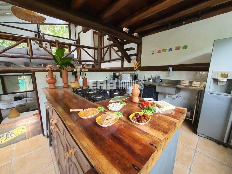 Refúgio entre a Mata Atlântica e a Praia de Itamambuca