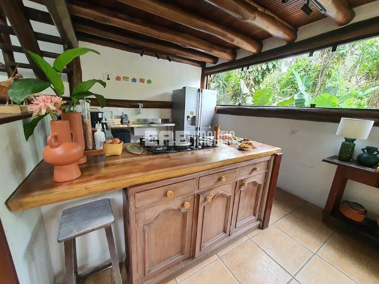 Refúgio entre a Mata Atlântica e a Praia de Itamambuca