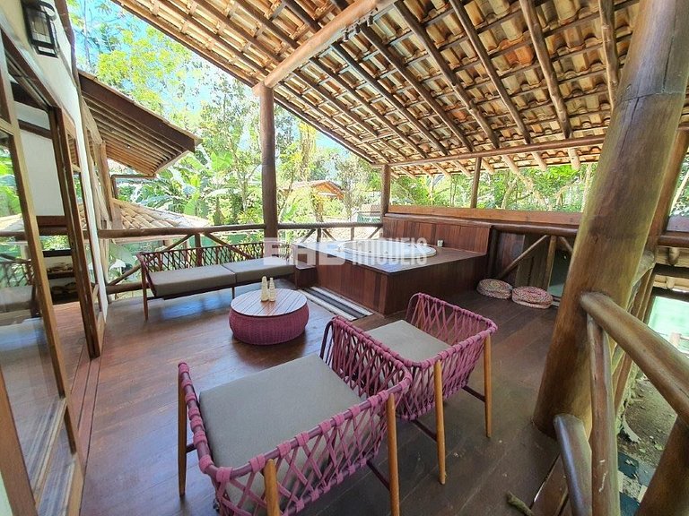 Refúgio entre a Mata Atlântica e a Praia de Itamambuca