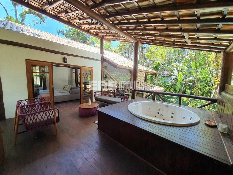 Refúgio entre a Mata Atlântica e a Praia de Itamambuca