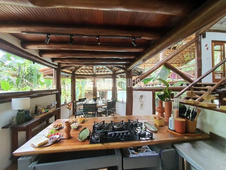 Refúgio entre a Mata Atlântica e a Praia de Itamambuca