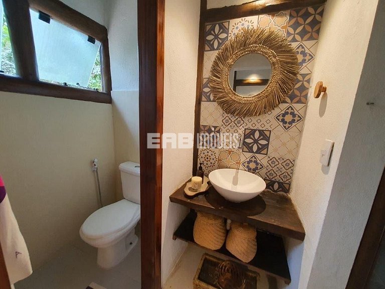 Refúgio entre a Mata Atlântica e a Praia de Itamambuca