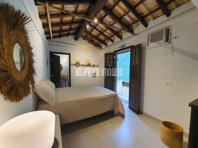 Refúgio entre a Mata Atlântica e a Praia de Itamambuca