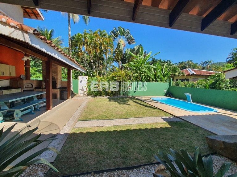 Casa super confortável para temporada em Itamambuca