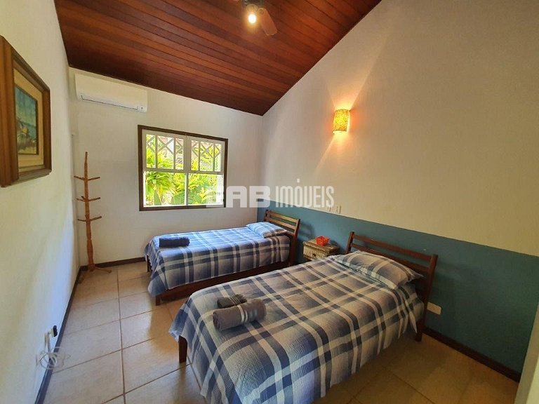 Casa super confortável para temporada em Itamambuca