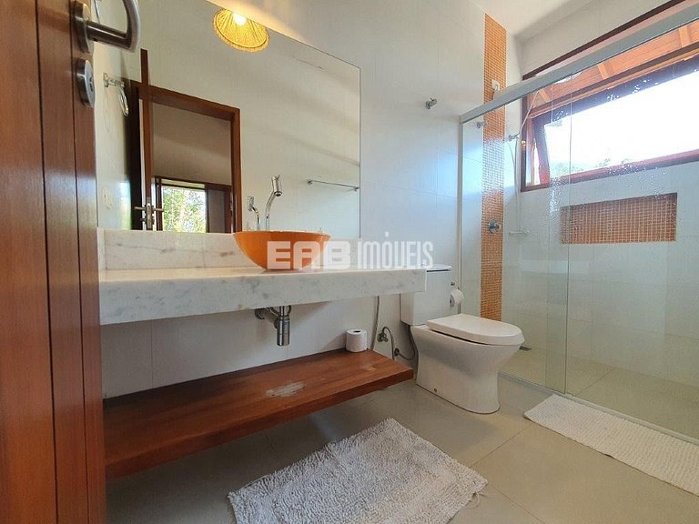 Casa decorada com muito bom gosto