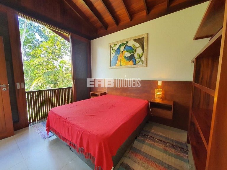 Casa decorada com muito bom gosto