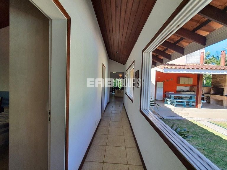 Casa super confortável para temporada em Itamambuca