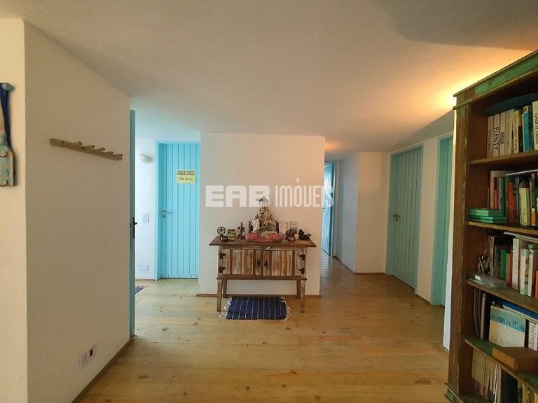 Casa que reúne simplicidade e conforto em Itamambuca