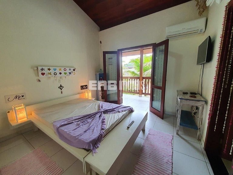 Casa com piscina e ar para temporada em Itamambuca